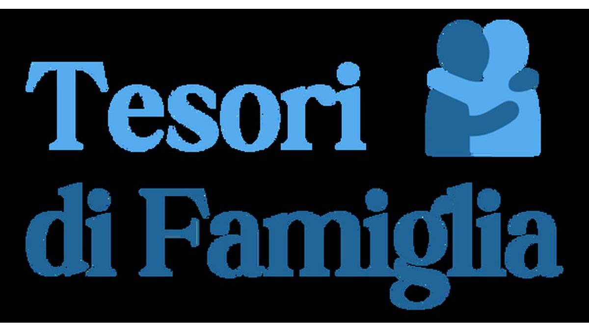 "Vecchi oggetti di famiglia su un tavolo, alcuni potrebbero nascondere un grande valore economico."